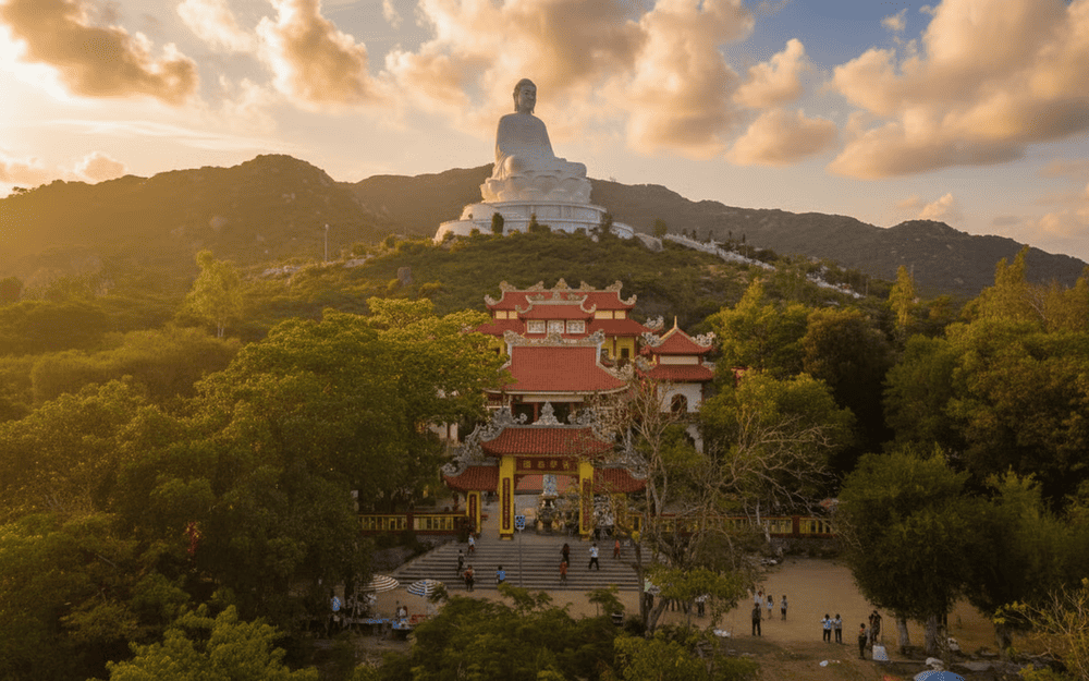 Quần thể chùa Ông Núi